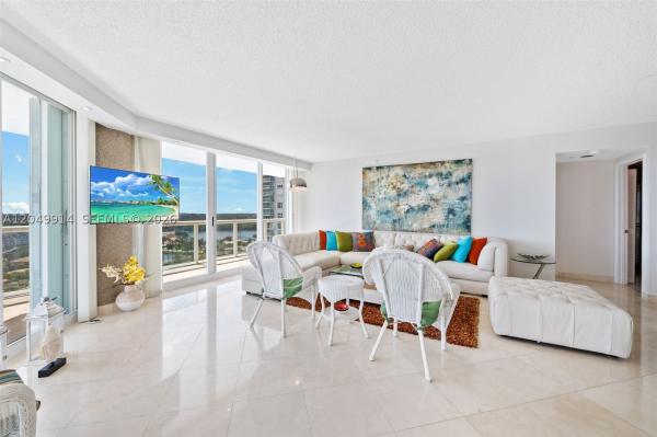 Oceania 4, 16400 Collins Ave #1644, Sunny Isles Beach, Florida 33160, image 2