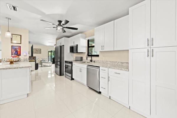 40 NW 119th St, Unincorporated Dade County, Florida 33168, image 2