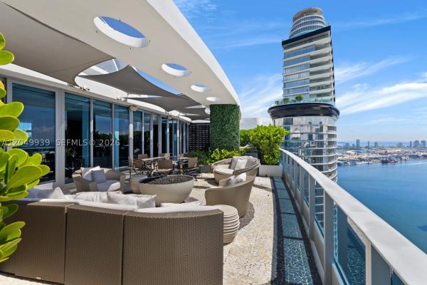 Epic Hotel & Residences, 200 Biscayne Boulevard Way #5404, Miami, Florida 33131, image 2