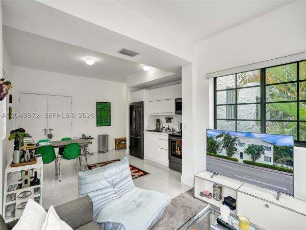1901 S Le Jeune Rd #3, Coral Gables, Florida 33134, image 1