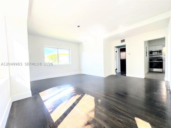 7325 Byron Ave #8, Miami Beach, Florida 33141, image 1