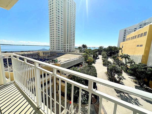 Isola, 770 Claughton Island Dr #602, Miami, Florida 33131, image 1