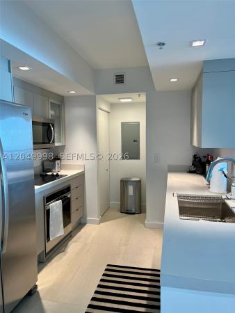 One Miami East, 335 S Biscayne Blvd #4207, Miami, Florida 33131, image 1