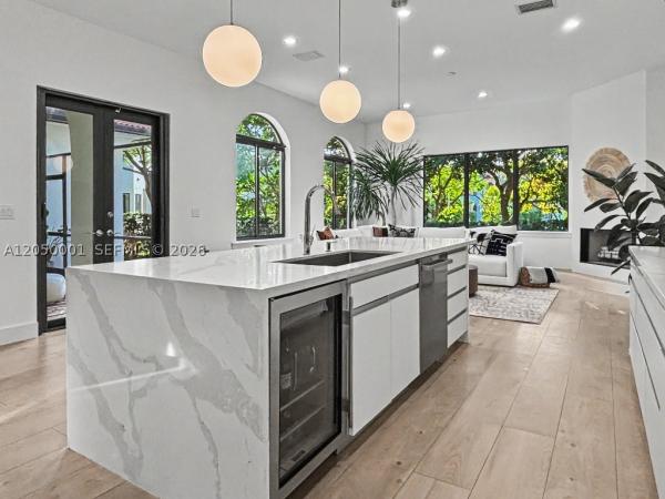 11411 Smathers Cir, Pinecrest, Florida 33156, image 1