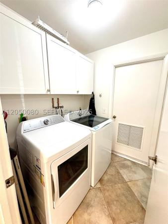 Ventana At Jacaranda, 9833 NW 5th Ct, Plantation, Florida 33324, image 2