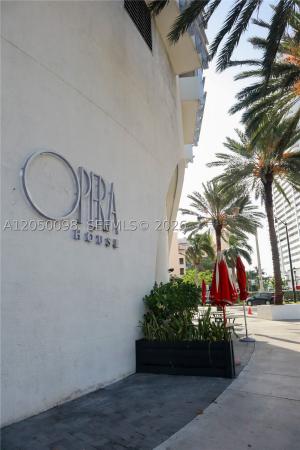 Opera Tower, 1750 N Bayshore Dr #3411, Miami, Florida 33132, image 1