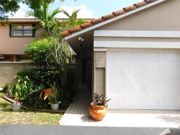 11648 SW 91st Ter, Unincorporated Dade County, Florida 33176, image 1