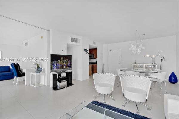 Bal Harbour, Florida 33154, image 2