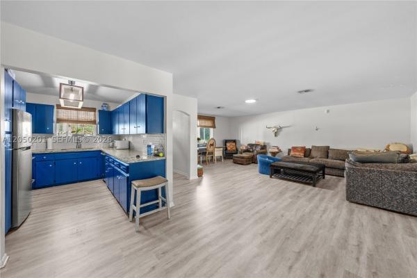 1068 D Rd, Loxahatchee, Florida 33470, image 2