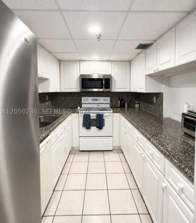 The Riviera, 2401 Collins Ave #1612, Miami Beach, Florida 33140, image 1