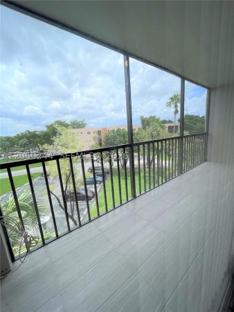 8520 SW 133rd Avenue Rd #406, Unincorporated Dade County, Florida 33183, image 2