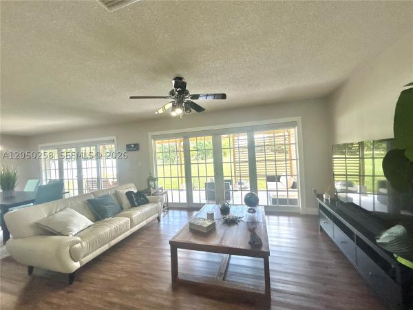 Plantation No HOA, 416 Bayberry Dr, Plantation, Florida 33317, image 2