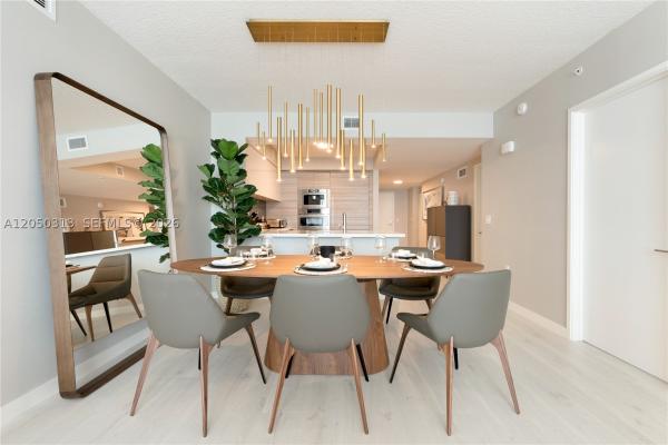 Parque Towers, 330 Sunny Isles Blvd #5-1404, Sunny Isles Beach, Florida 33160, image 2