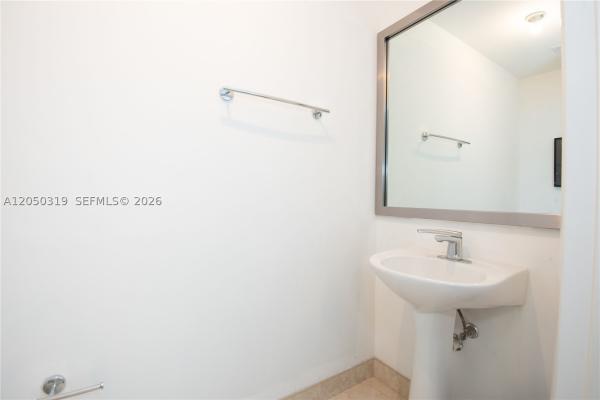 The Ivy At Riverfront, 90 SW 3rd St #2113, Miami, Florida 33130, image 1