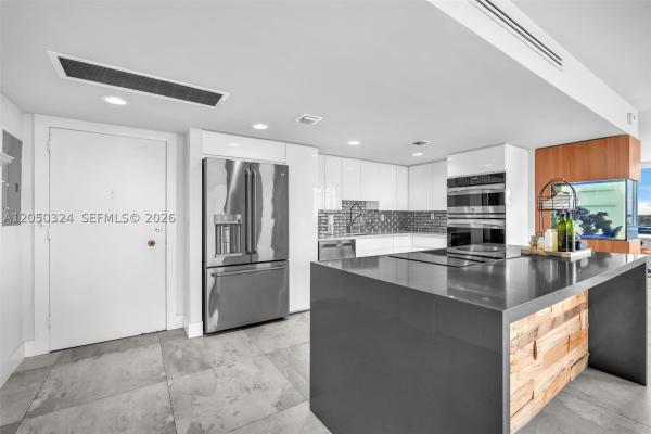 Burleigh House, 7135 Collins Ave #736, Miami Beach, Florida 33141, image 3