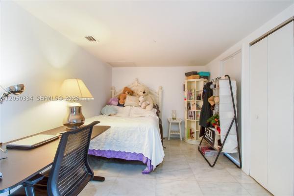 Icon Brickell Tower 2, 495 Brickell Ave #3803, Miami, Florida 33131, image 1