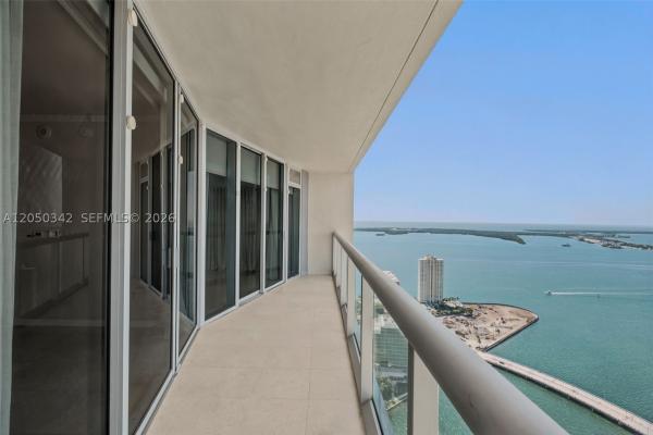 Icon Brickell Tower 2, 495 Brickell Ave #5309, Miami, Florida 33131, image 2