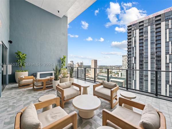 121 NE 5th St #3704, Miami, Florida 33132, image 3