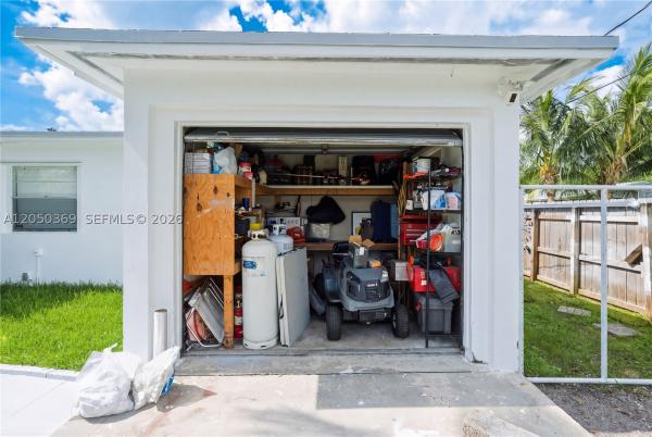 Hallandale Beach No HOA, 641 SW 6th St, Hallandale Beach, Florida 33009, image 2