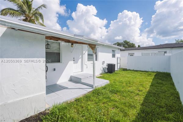 Hallandale Beach No HOA, 641 SW 6th St, Hallandale Beach, Florida 33009, image 1