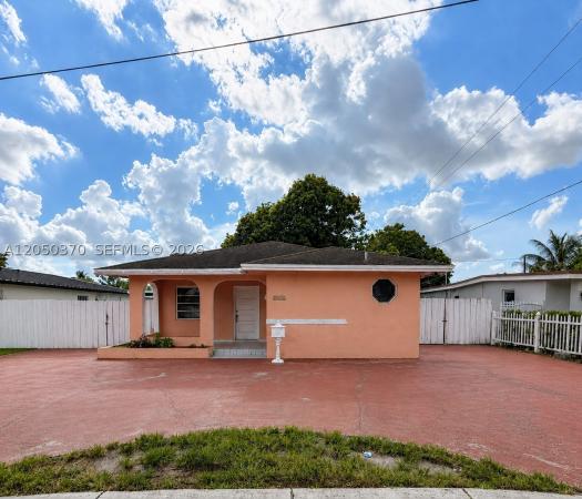 Gratigny Heights, 6161 E 4th Ave, Hialeah, Florida 33013, image 2