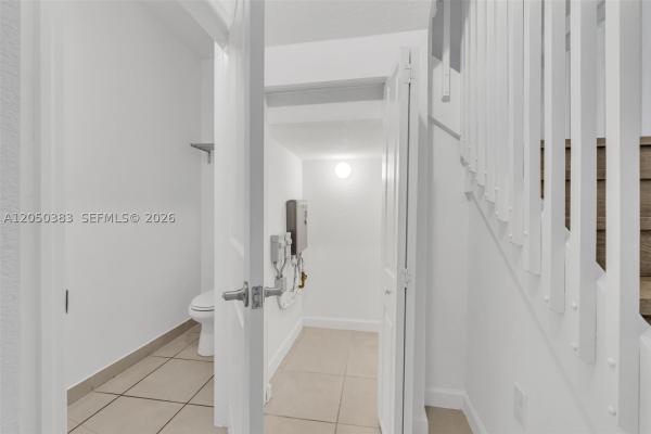 582 NE 207th St, Unincorporated Dade County, Florida 33179, image 3