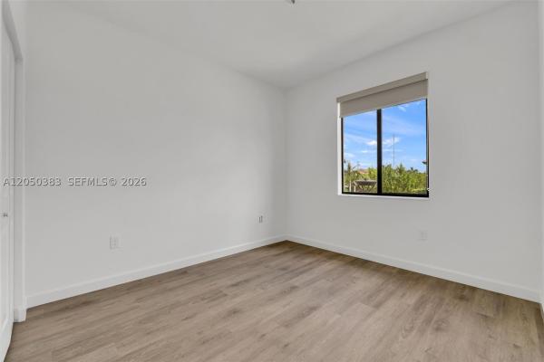 582 NE 207th St, Unincorporated Dade County, Florida 33179, image 1