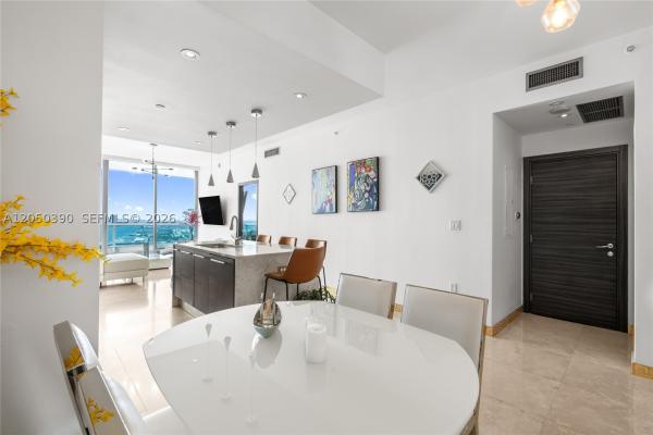 900 Biscayne Bay, 900 Biscayne Blvd #3704, Miami, Florida 33132, image 3