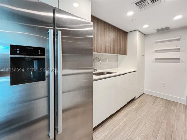 The Club, 1025 92nd St #601, Bay Harbor Islands, Florida 33154, image 3