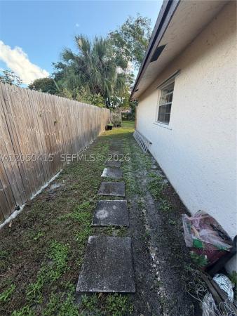 Villa Rica, 4280 N Dixie Hwy, Boca Raton, Florida 33431, image 3