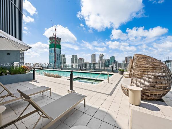121 NE 5th St #3706, Miami, Florida 33132, image 1