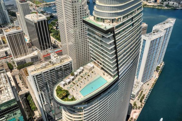 300 Biscayne Boulevard Way #3008W, Miami, Florida 33131, image 1