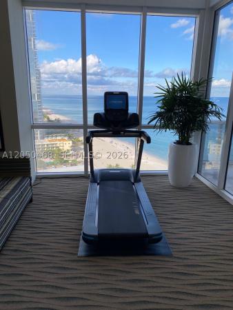 Trump Royale, 18201 Collins Ave #901A, Sunny Isles Beach, Florida 33160, image 2