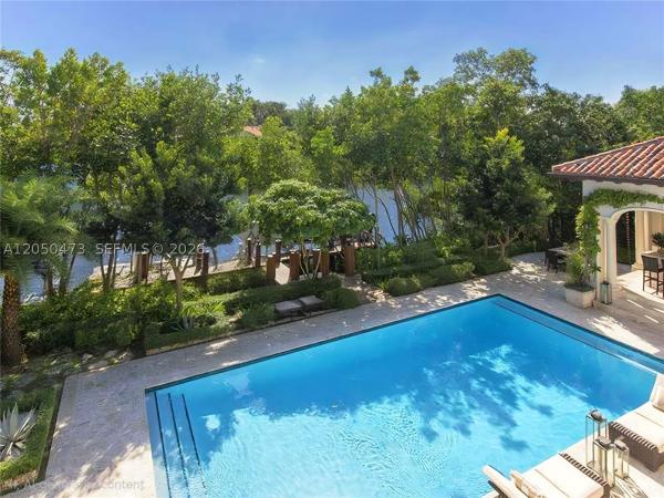 Cocoplum, 277 Marinero Ct, Coral Gables, Florida 33143, image 2