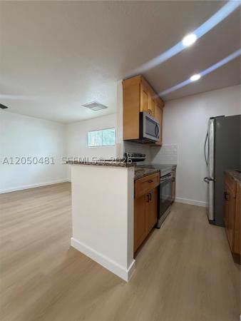 The Crossings Of Boynton Beach, 2 Crossings Cir #H, Boynton Beach, Florida 33435, image 2