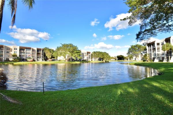 Pine Island Ridge, 9311 Orange Grove Dr #411, Davie, Florida 33324, image 3
