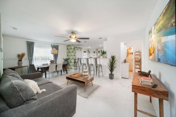 Plainfield Park, 810 NW 21st Ct, Miami, Florida 33125, image 2