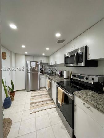 Bayview Palms, 1800 Sans Souci Blvd #206, North Miami, Florida 33181, image 3