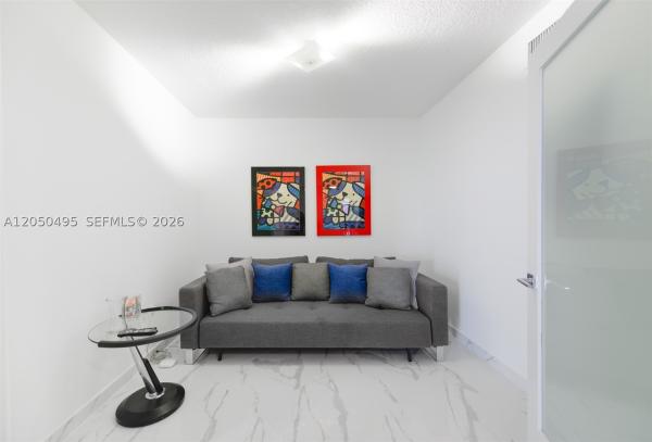 La Perla, 16699 Collins Ave #2004, Sunny Isles Beach, Florida 33160, image 2