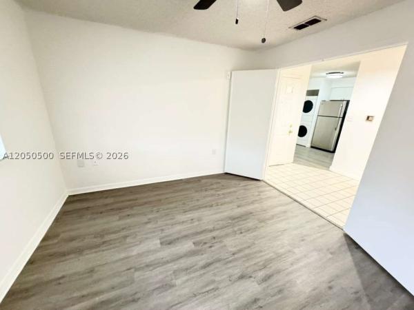 The Sterling Villages Of Palm Beach Lakes, 14208 Glenmoor Dr, West Palm Beach, Florida 33409, image 2