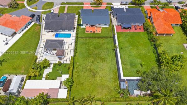 1911 SW 126th Ct, Unincorporated Dade County, Florida 33175, image 1