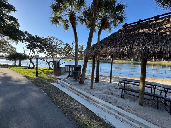 Colony Point, 1101 Colony Point Cir #102, Pembroke Pines, Florida 33026, image 3