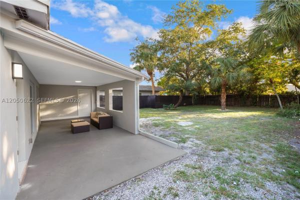 South Middle River, 1021 NE 3rd Ave, Fort Lauderdale, Florida 33304, image 3