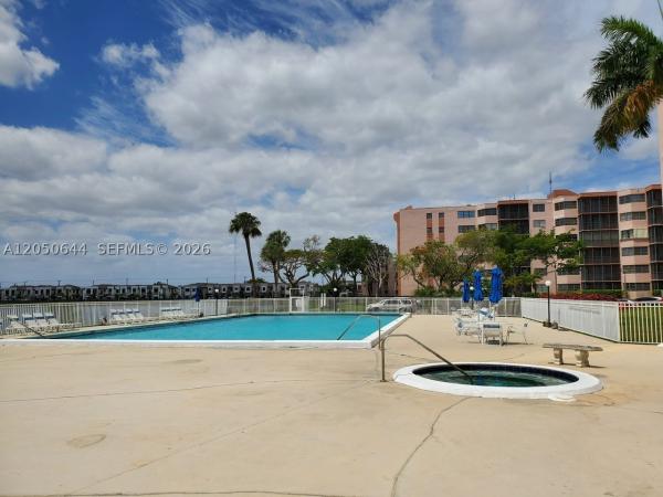 20850 San Simeon Way #302-5, Unincorporated Dade County, Florida 33179, image 3