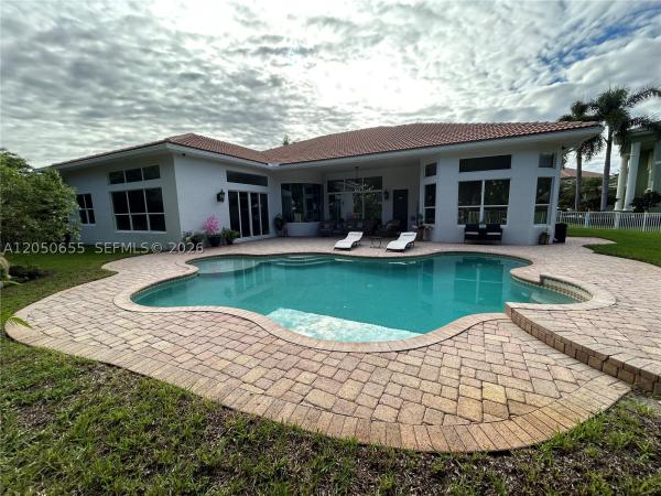 Sunset Lakes, 4723 SW 195th Way, Miramar, Florida 33029, image 3