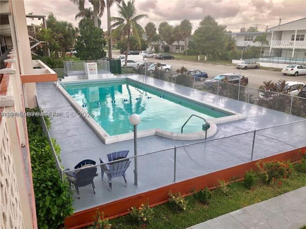 Floridian Arms, 1430 NE 170th St #317, North Miami Beach, Florida 33162, image 2