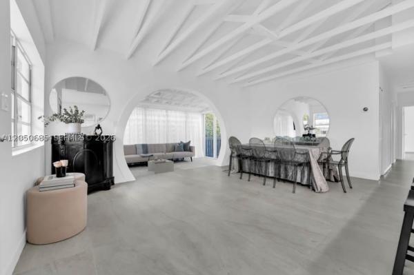 Altos Del Mar, 9264 Byron Ave, Surfside, Florida 33154, image 1