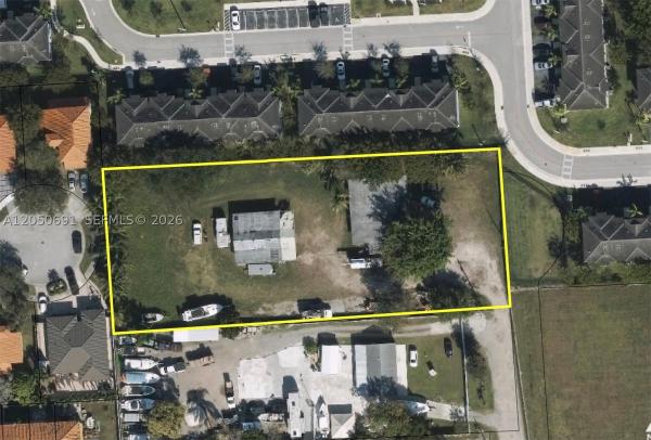 18140 SW 108th Ave, Unincorporated Dade County, Florida 33157, image 2