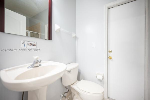 6504 SW 166th Ct, Unincorporated Dade County, Florida 33193, image 1