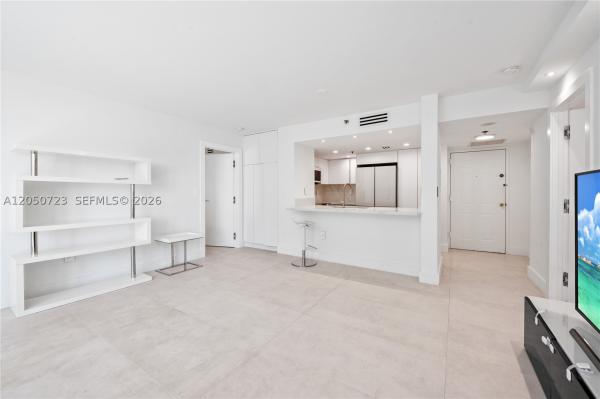 Brickell Key Two, 540 Brickell Key Dr #719, Miami, Florida 33131, image 2